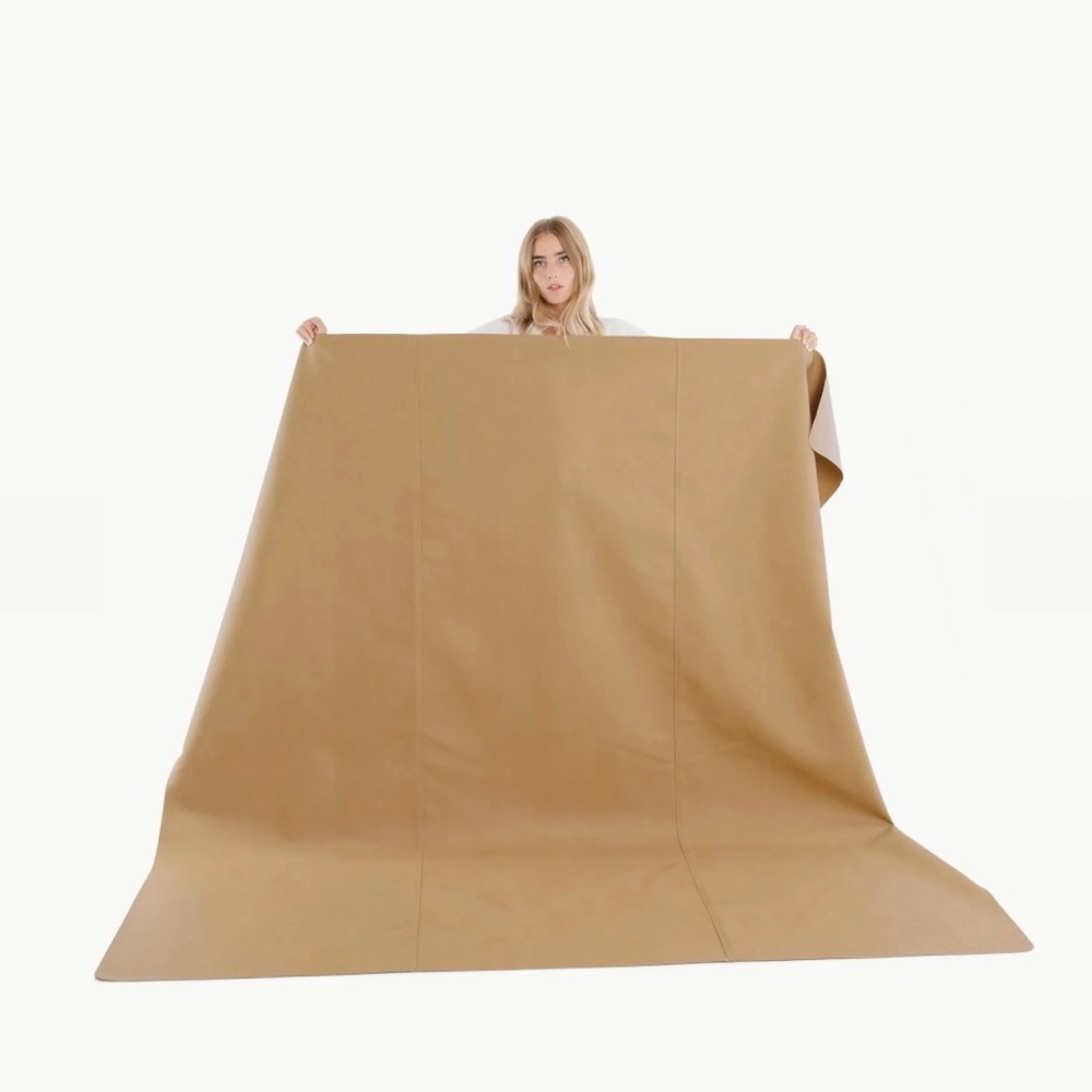 Gathre maxi Mat in camel 80”x80”